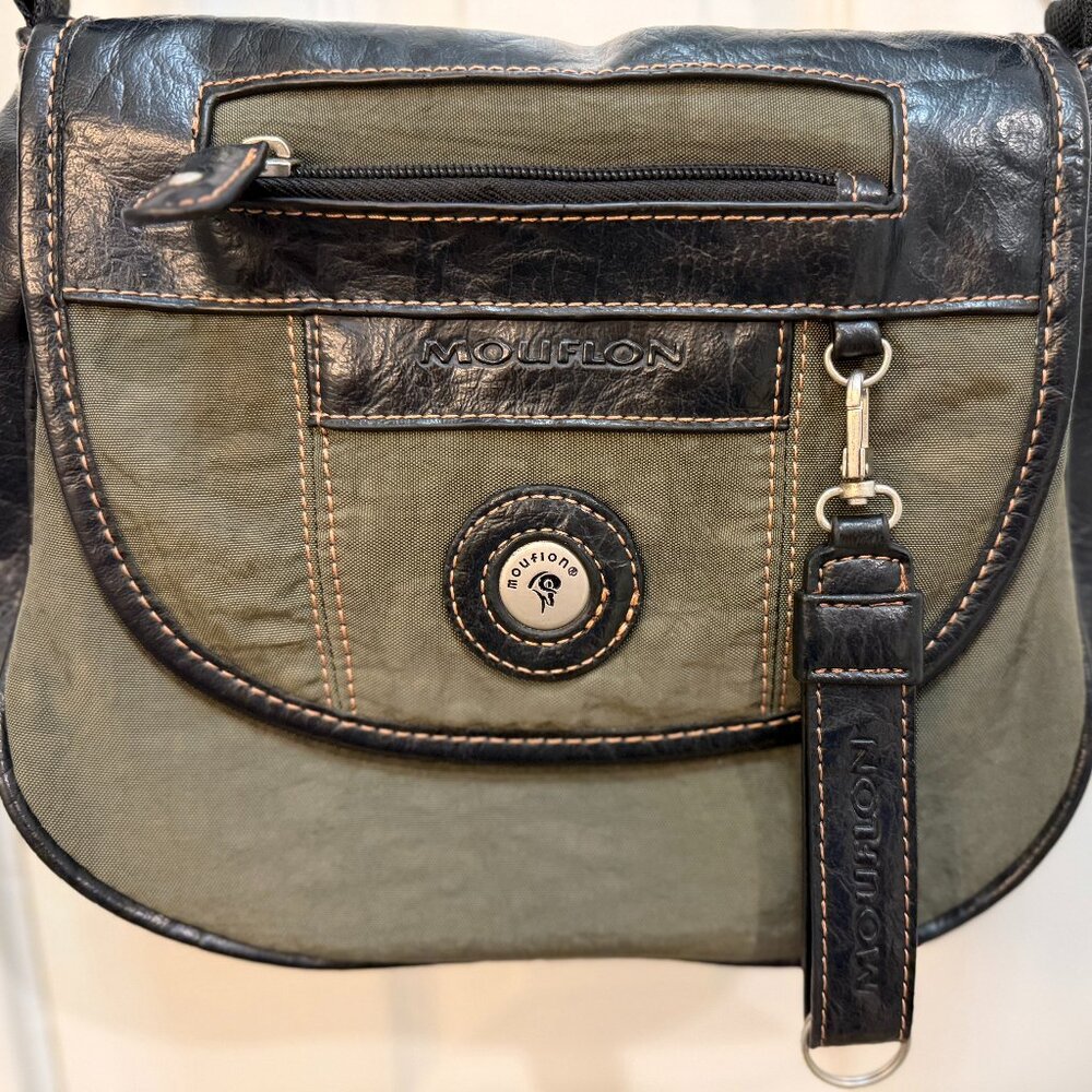 Mouflon Crossbody Shoulder Bag